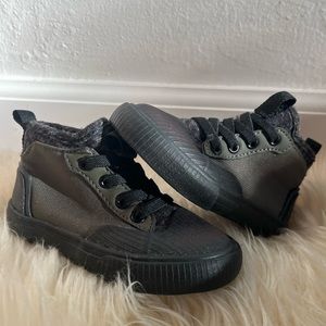 Zara Baby Dream Big High-Top Shoes